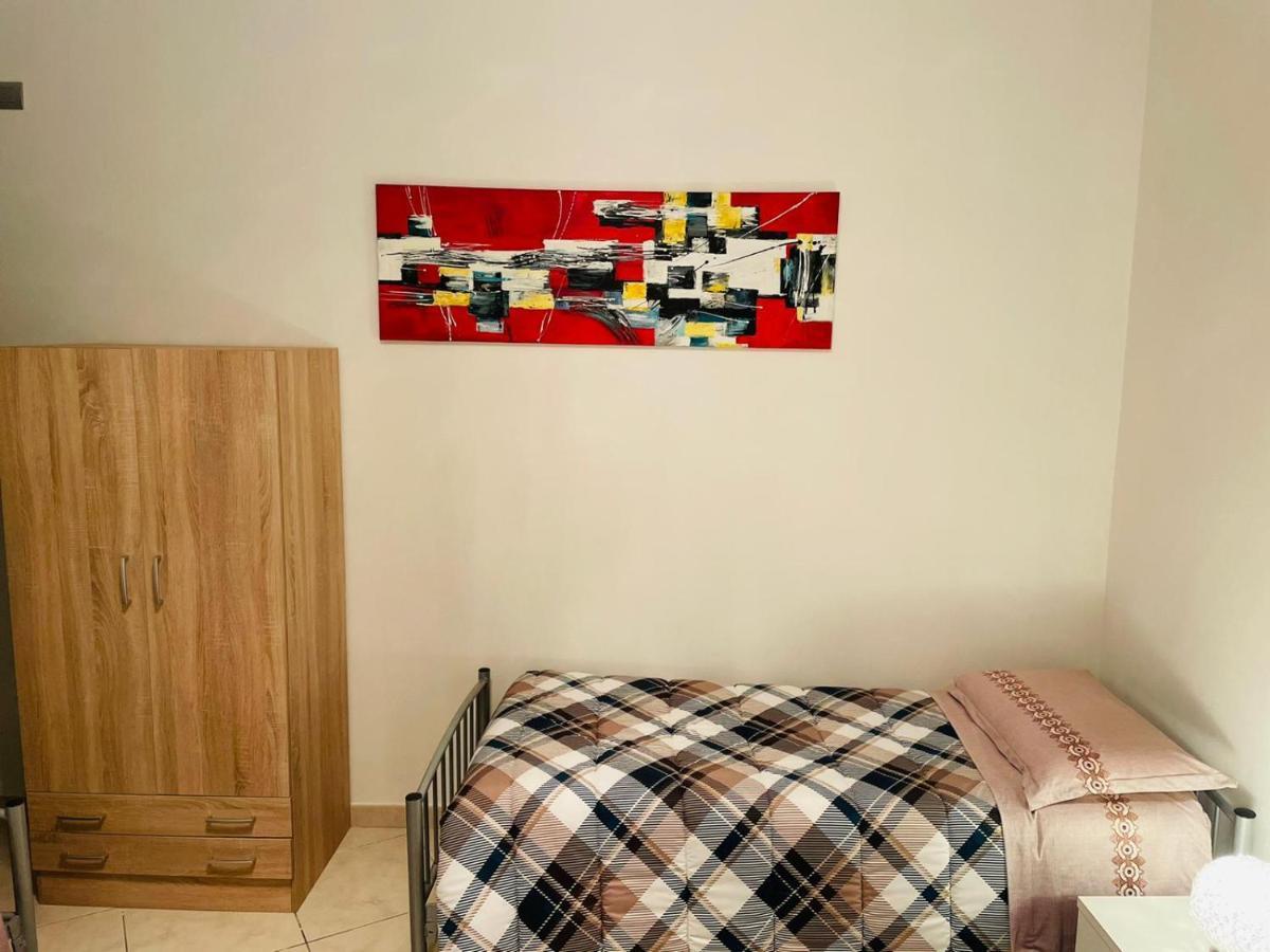 Casa Dei Fiori 3 Apartman Somma Lombardo Kültér fotó